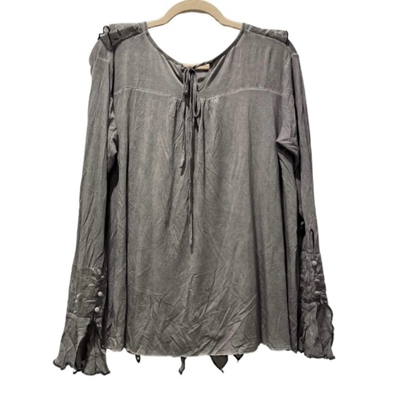 POL Gray Ruffle Blouse medium boho - Picture 2 of 6